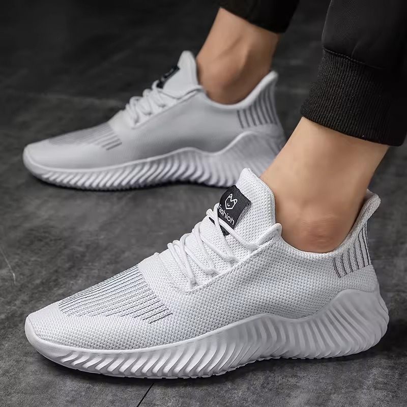 white running shoes women